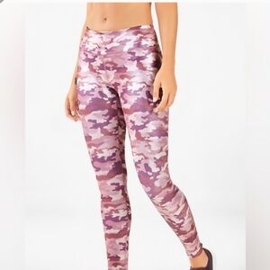 Women Powerhold Camouflage Leggings - Pink